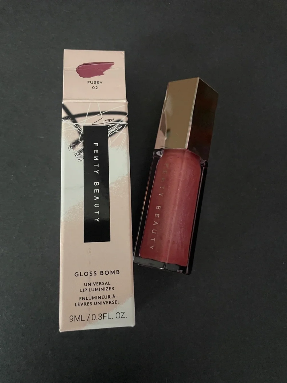 Fenty Beauty Gloss Bomb Lip Luminizer — Pink Mauve Fussy 02